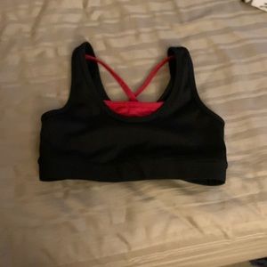 Black and red sports bra CS
